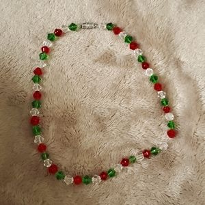 Red white and green choker.